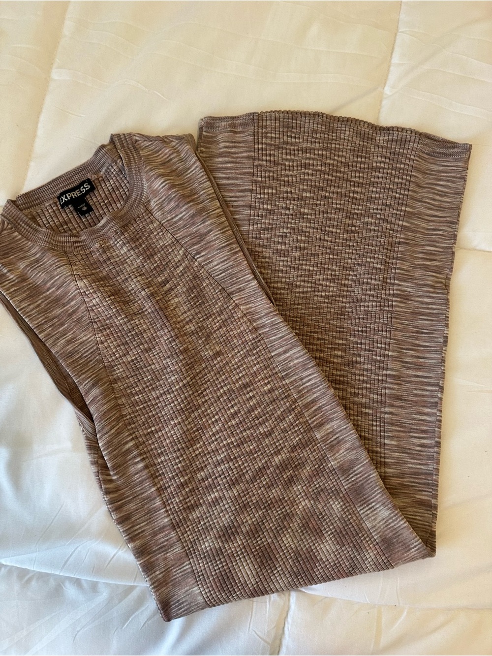 Express Ribbed Sleeveless Knit Top - Taupe Heather